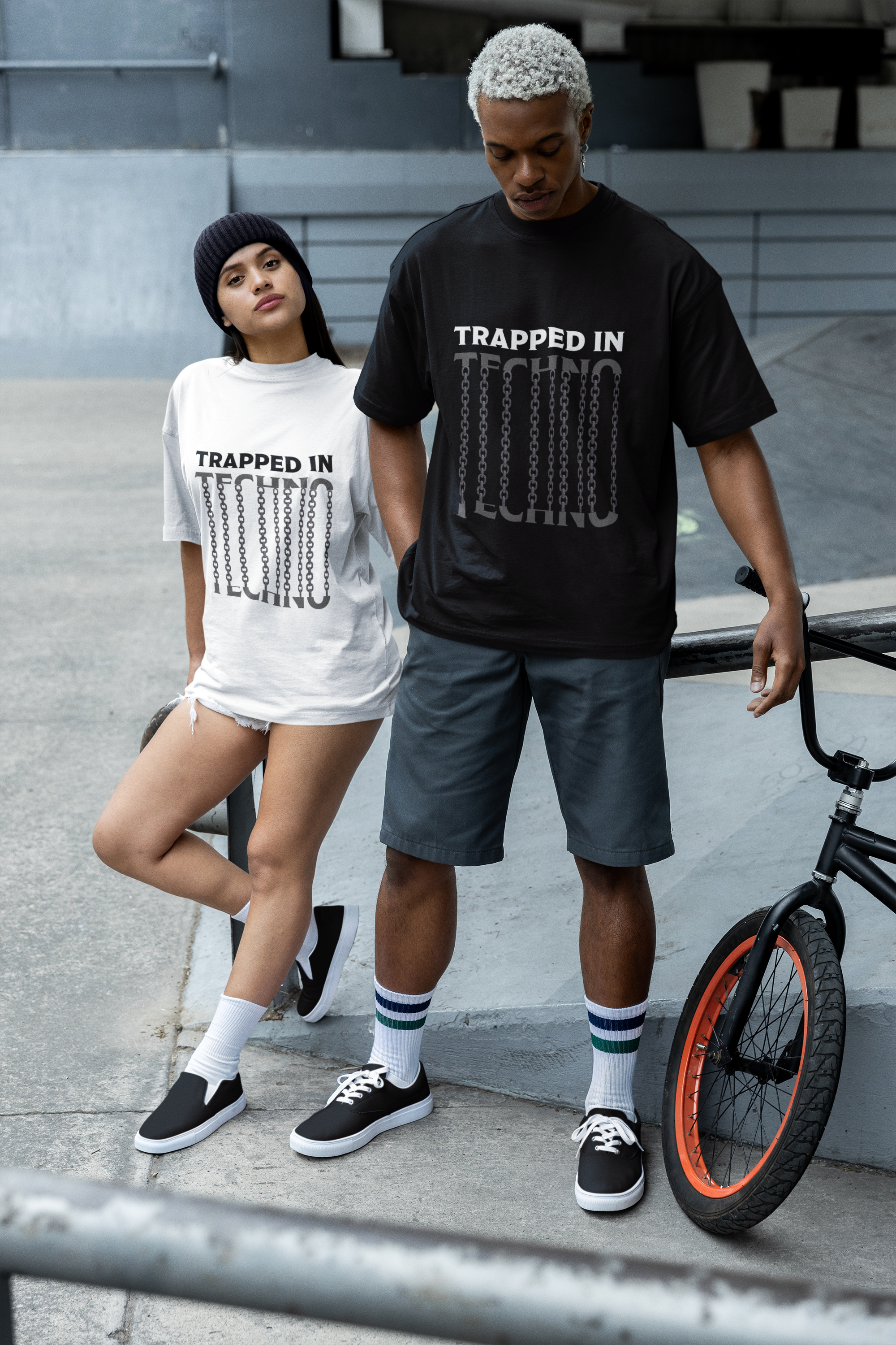 TRAPPED IN TECHNO | Heavy Cotton oversized T-Shirt | Frontprint